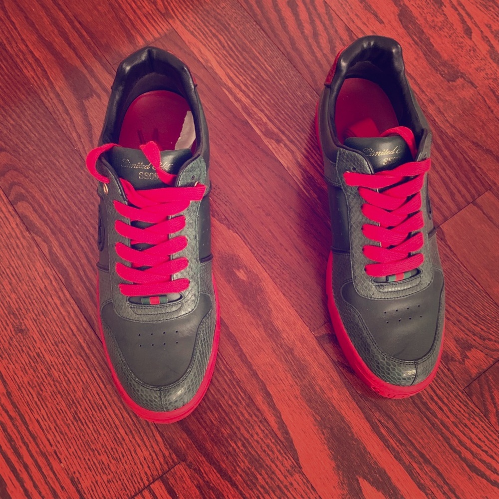 Men’s Gucci sneakers